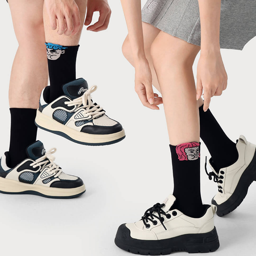 Sassy Smooch Socks | Couple Socks | My Sockmates